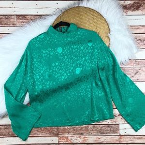 Top shop emerald green floral bell sleeve blouse sz 4